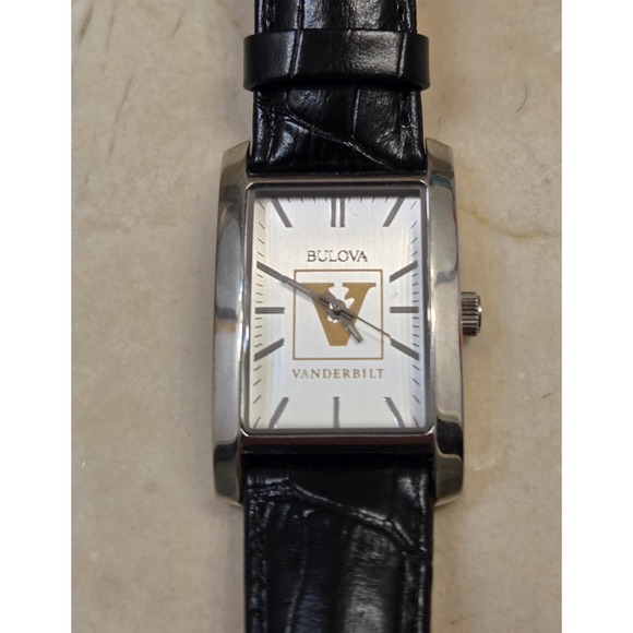 Bulova Accessories - Bulova Tank Vanderbilt‎ Collegiate Watch New Battery